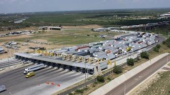 Auto supply chains adjust to Mexican border delays